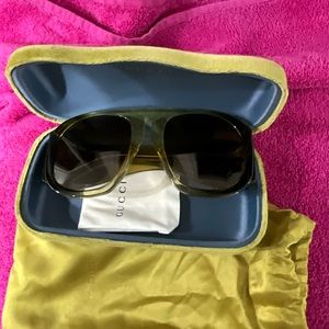 Gucci sunglasses